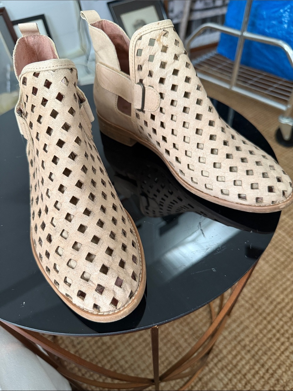 Tan leather Musse & Cloud, made in Spain, size 39.